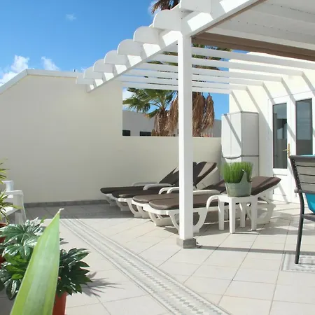 Lägenhet Playa Roca Penthouse. Great Sea Views!