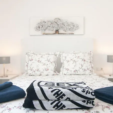 Playa Roca Penthouse. Great Sea Views! Appartement Costa Teguise