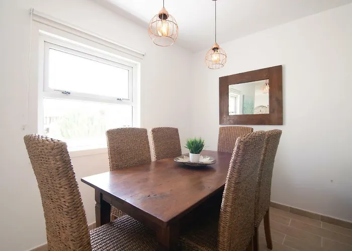 Playa Roca Penthouse. Great Sea Views! Appartement Costa Teguise