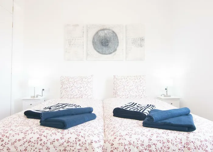 Appartement Playa Roca Penthouse. Great Sea Views!