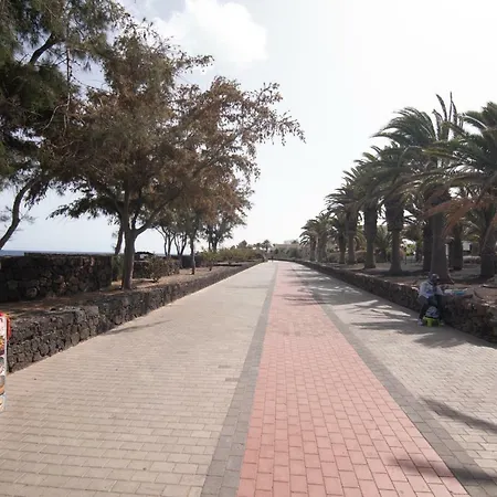 Playa Roca Penthouse. Great Sea Views! דירה קוסטה טגוויסה